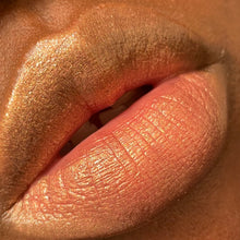 Load image into Gallery viewer, Pink Golden shimmer lip gloss lip swatch
